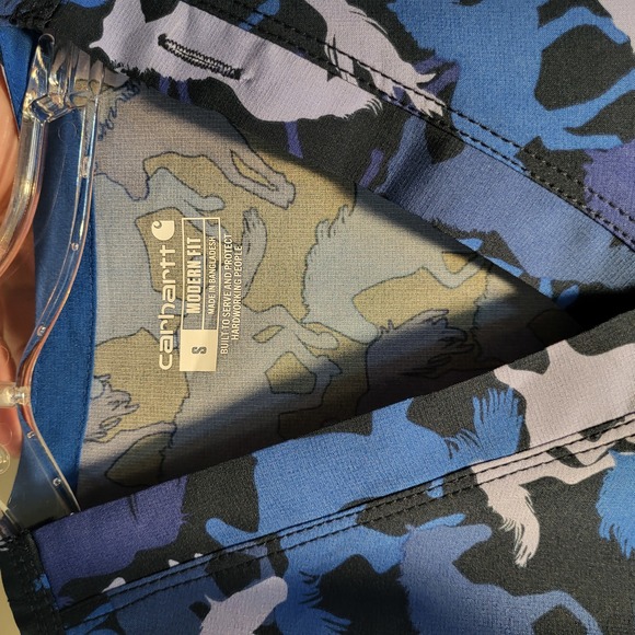 Carhartt Womens Force Modern Fit V Neck Scrub Top - Picture 4 of 4